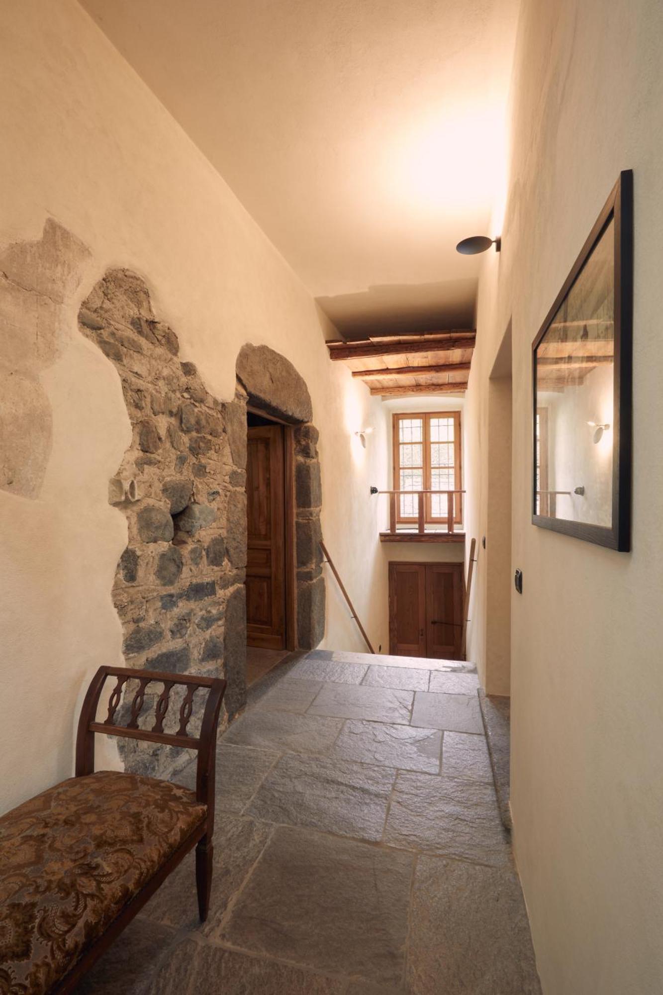 Bed and Breakfast Le Corti Dei Sassi Berbenno di Valtellina Esterno foto