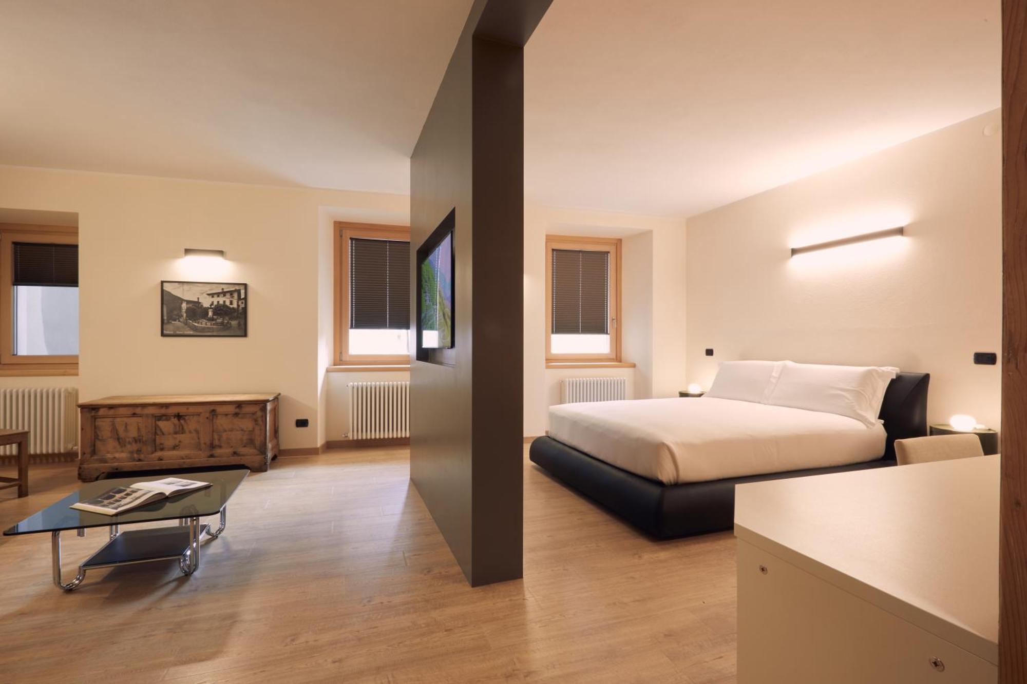 Bed and Breakfast Le Corti Dei Sassi Berbenno di Valtellina Esterno foto